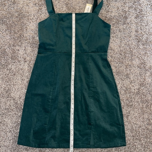 Copper Key New Green Velvet Mini Sheath Dress - Picture 9 of 10